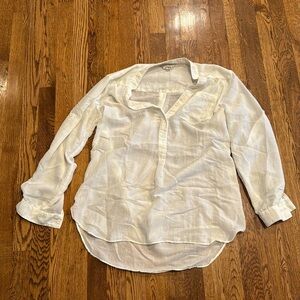 Zoa Women’s White Button Down Size XS